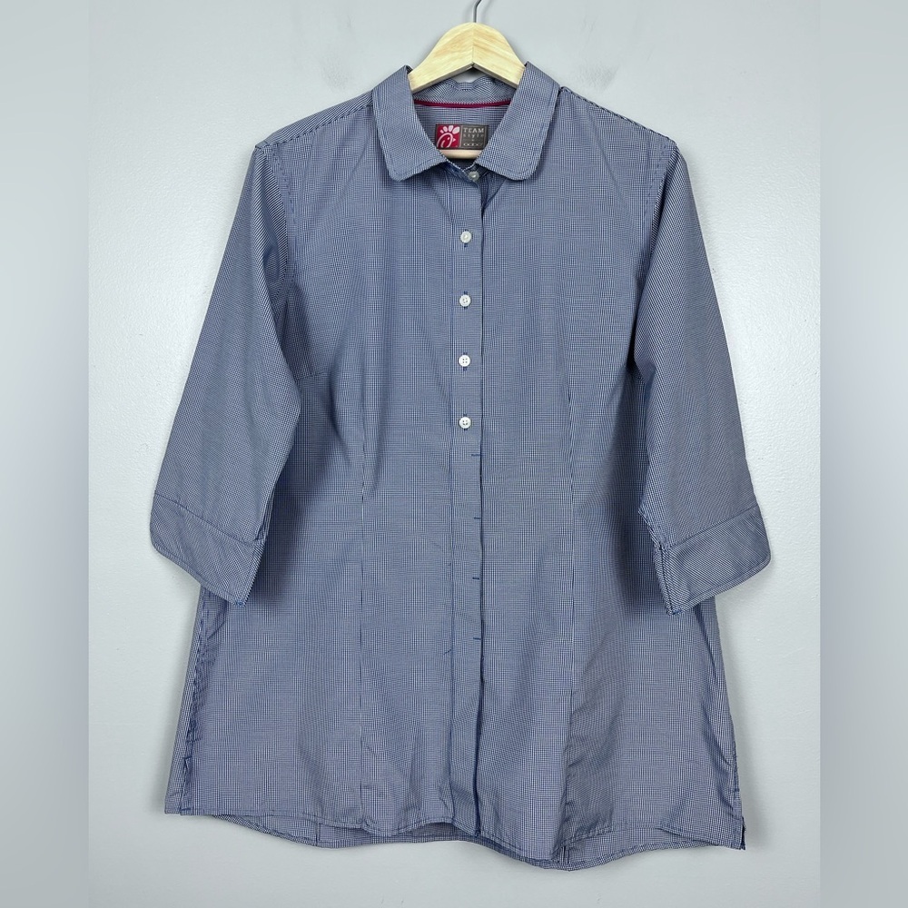 Chick-fil-a Women's Team Style Checked Button Down 3/4 Sleeve Top Size XL; Work